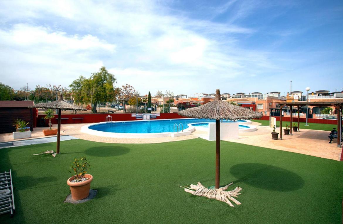 Bungalow La Herrada Los Montesinos Εξωτερικό φωτογραφία